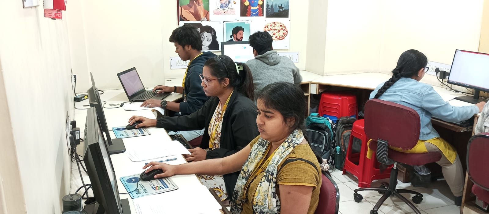 Students in a computerized financial accounting course practising TallyPrime at Tally Institute of Learning, Baguiati